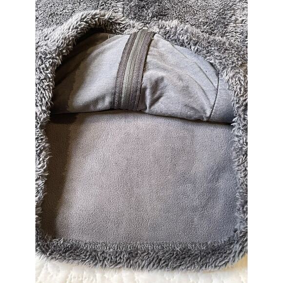 Charles River Apparel Size M Fleece Polyester Vest Grey NWT Monogrammable - Picture 6 of 7